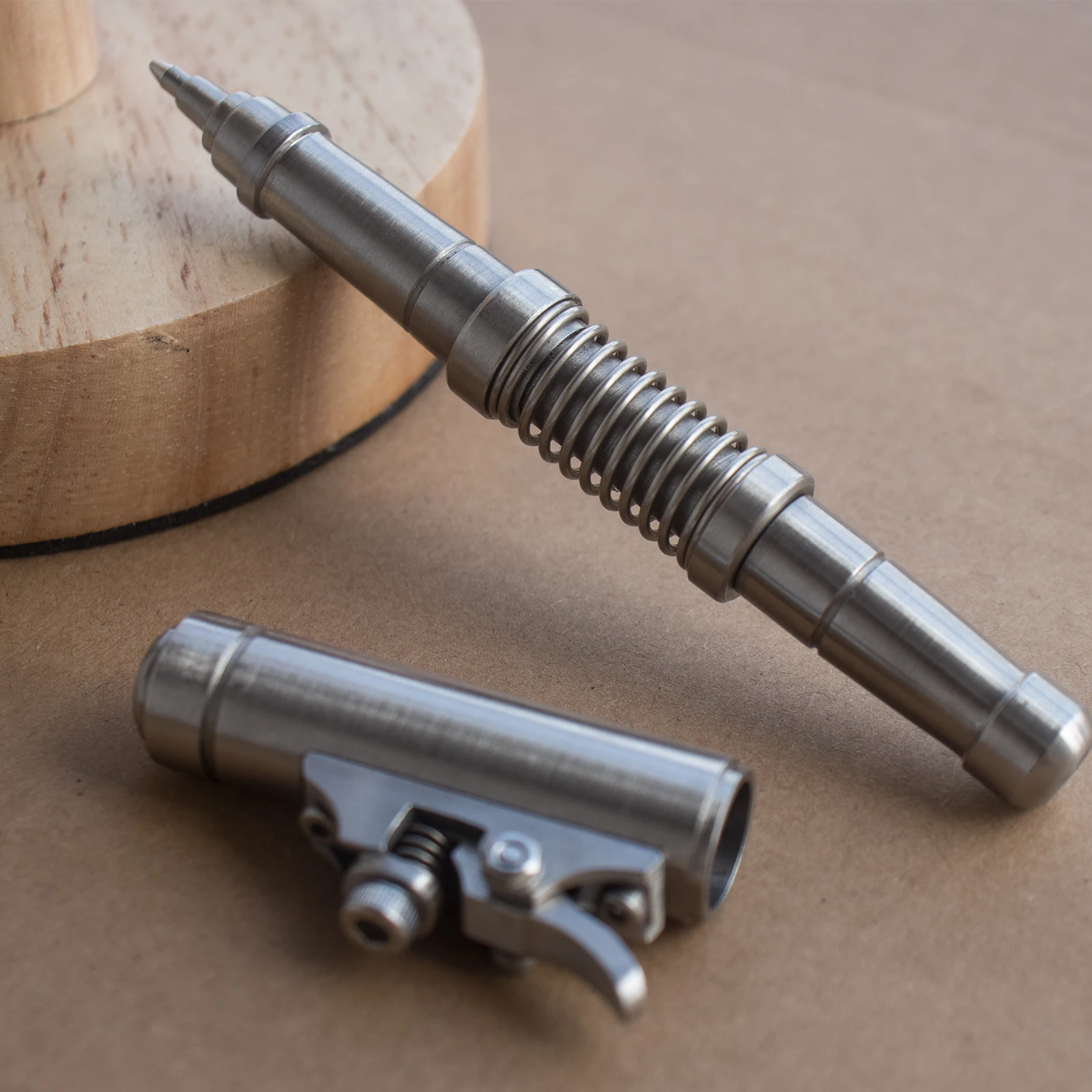 EDC Ballpoint Pen Metal Stainless Steel Click-off Cap Outdoors Writing Tools with Replaceable Refill Business Pocket Pens Gift