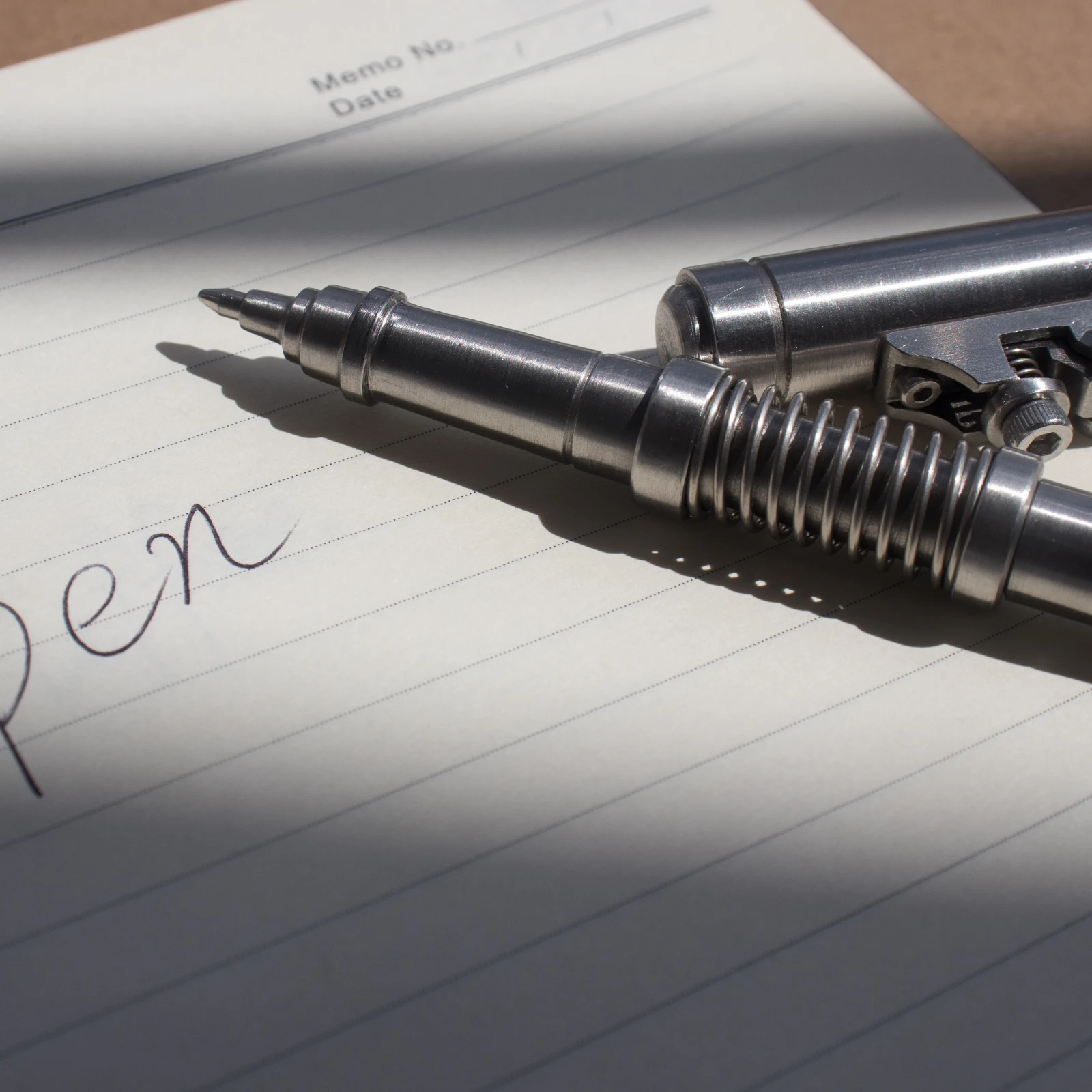 EDC Ballpoint Pen Metal Stainless Steel Click-off Cap Outdoors Writing Tools with Replaceable Refill Business Pocket Pens Gift