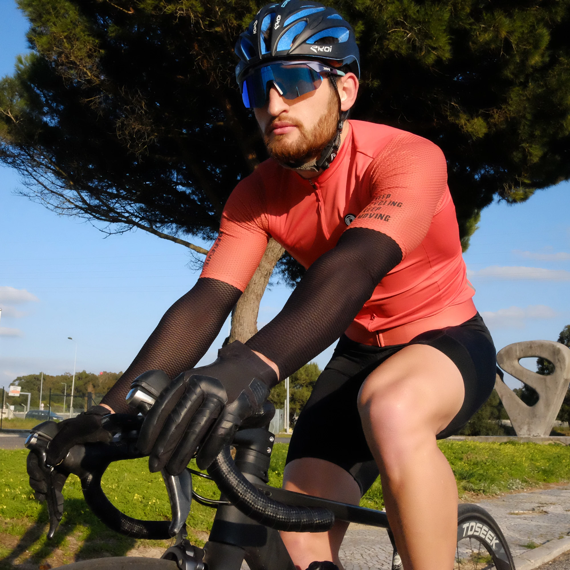 DAREVIE Cycling Jersey Fashion Small Size Women Cycling Jersey SPF 50+ Man Bike Jersey Soft Breathable Cycling Shirt MTB Road