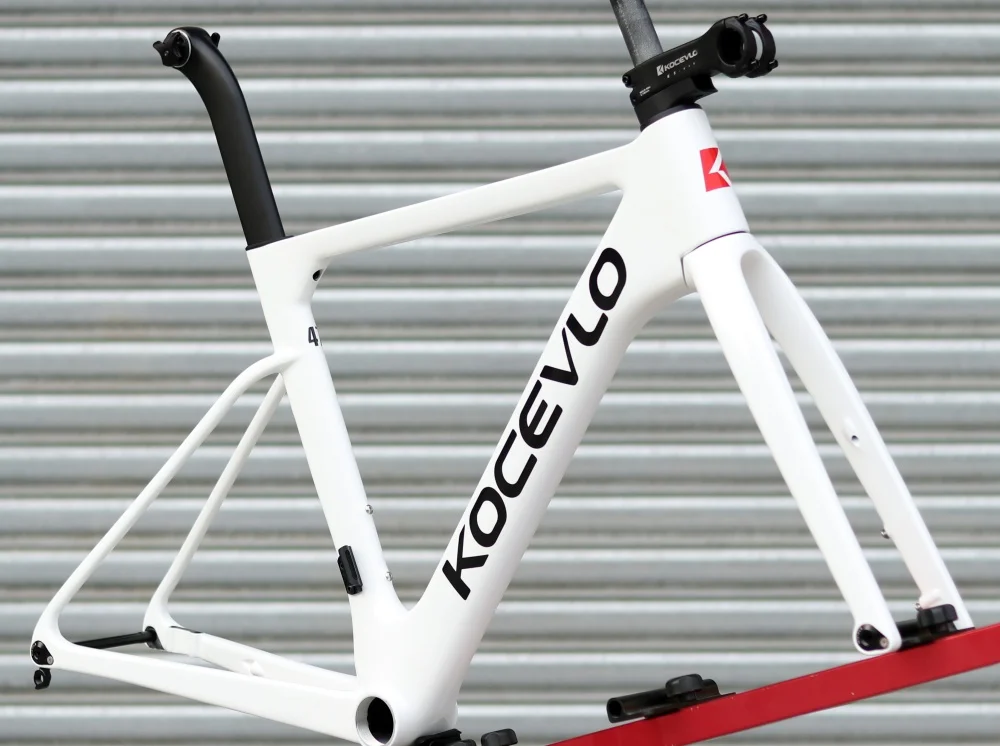 KOCEVLO Carbon Road Frame Disc Brake Max 700*32C Road Bicycle Frameset Full Internal Cable 44-56cm Carbon Bike Frames