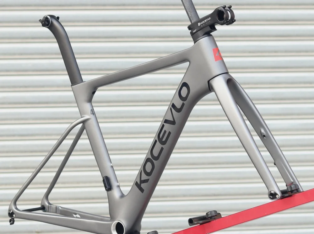 KOCEVLO Carbon Road Frame Disc Brake Max 700*32C Road Bicycle Frameset Full Internal Cable 44-56cm Carbon Bike Frames