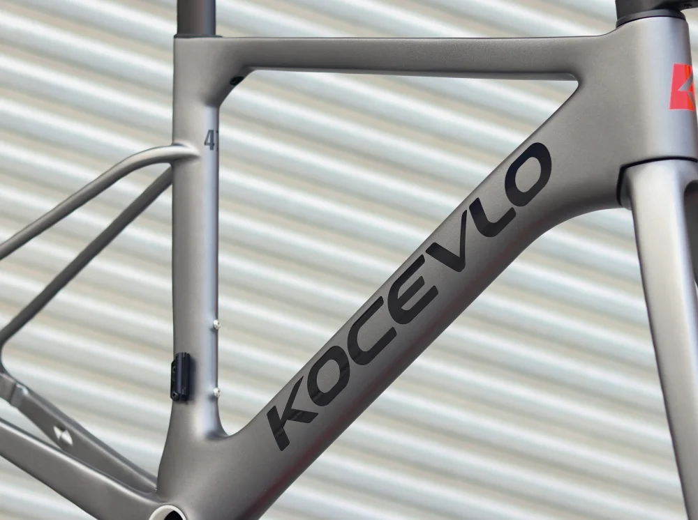 KOCEVLO Carbon Road Frame Disc Brake Max 700*32C Road Bicycle Frameset Full Internal Cable 44-56cm Carbon Bike Frames