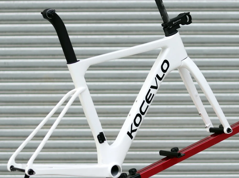 KOCEVLO Carbon Road Frame Disc Brake Max 700*32C Road Bicycle Frameset Full Internal Cable 44-56cm Carbon Bike Frames