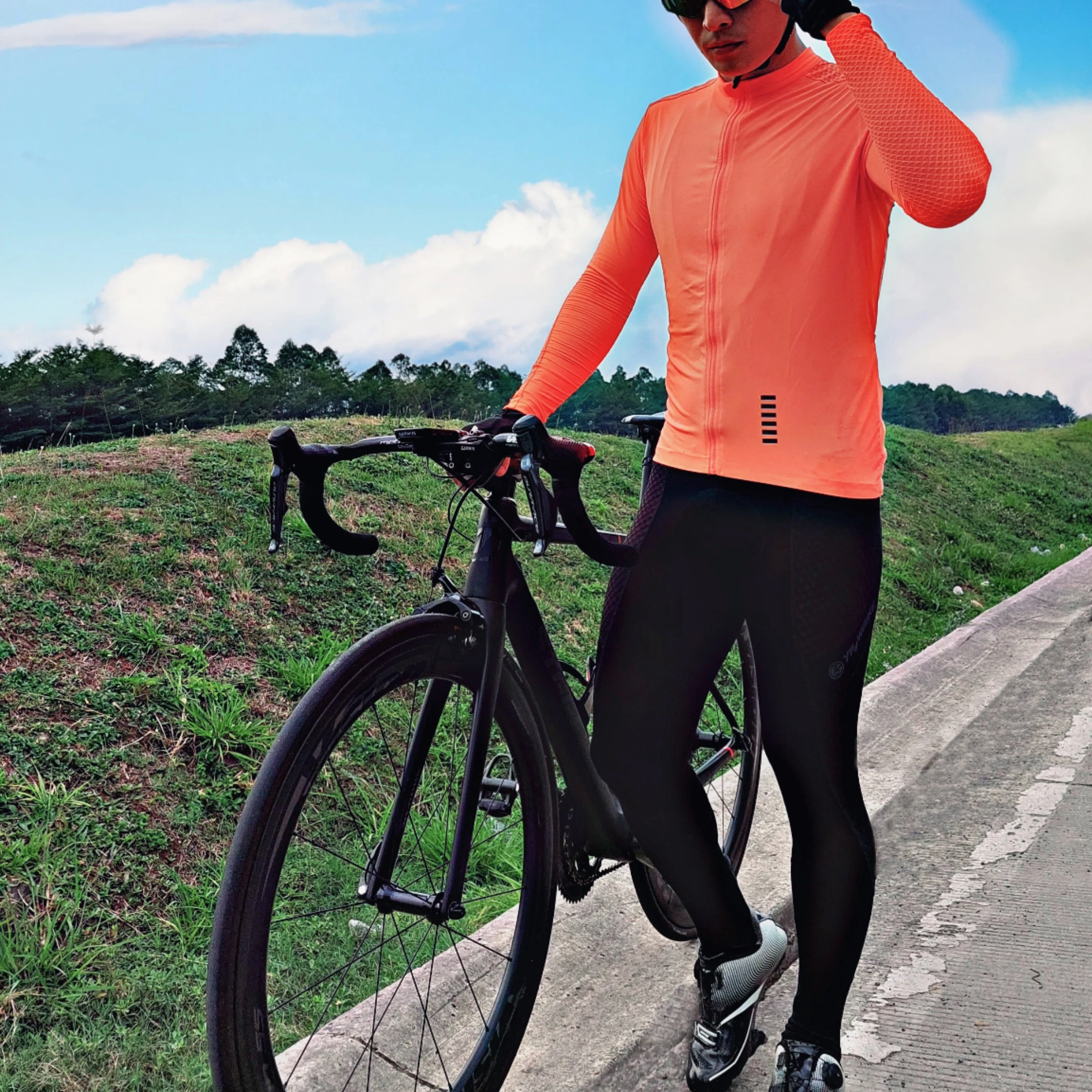 YKYWBIKE Men Cycling Bib Pants Spring Autumn PRO Bike Long Cool Breathable Ride Trousers Quick Dry Road Tight MTB