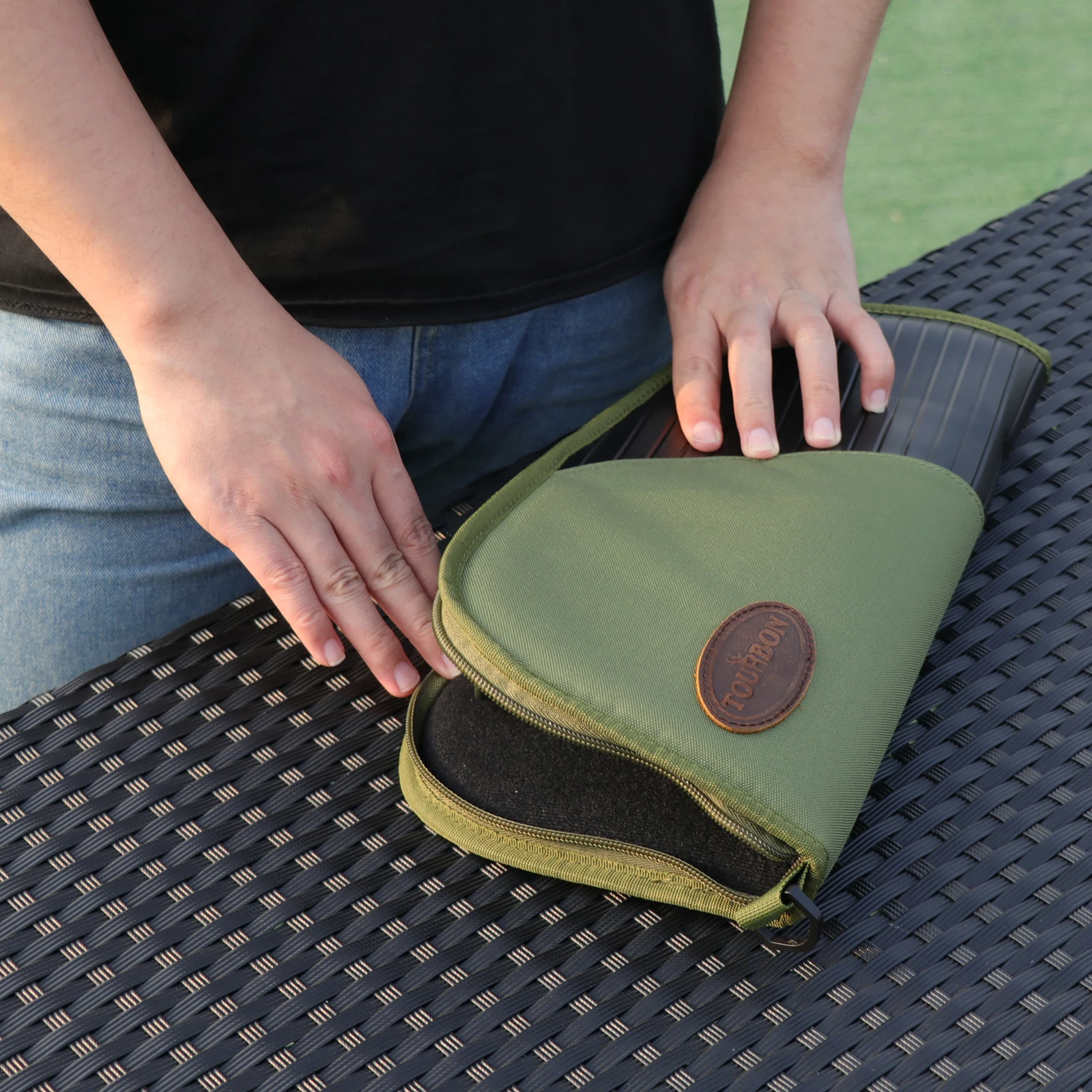 Tourbon Gun Accessories Handgun Case Bag Pistol Carrier Pouch Zippered Green Nylon Thick Padded Protection Holster