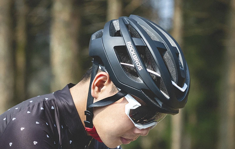 ROCKBROS Bicycle Helmet Breathable Ultralight Integrally-Molded Unisex Shockproof Adjustable Road Bike Helmet Cycling Equipment