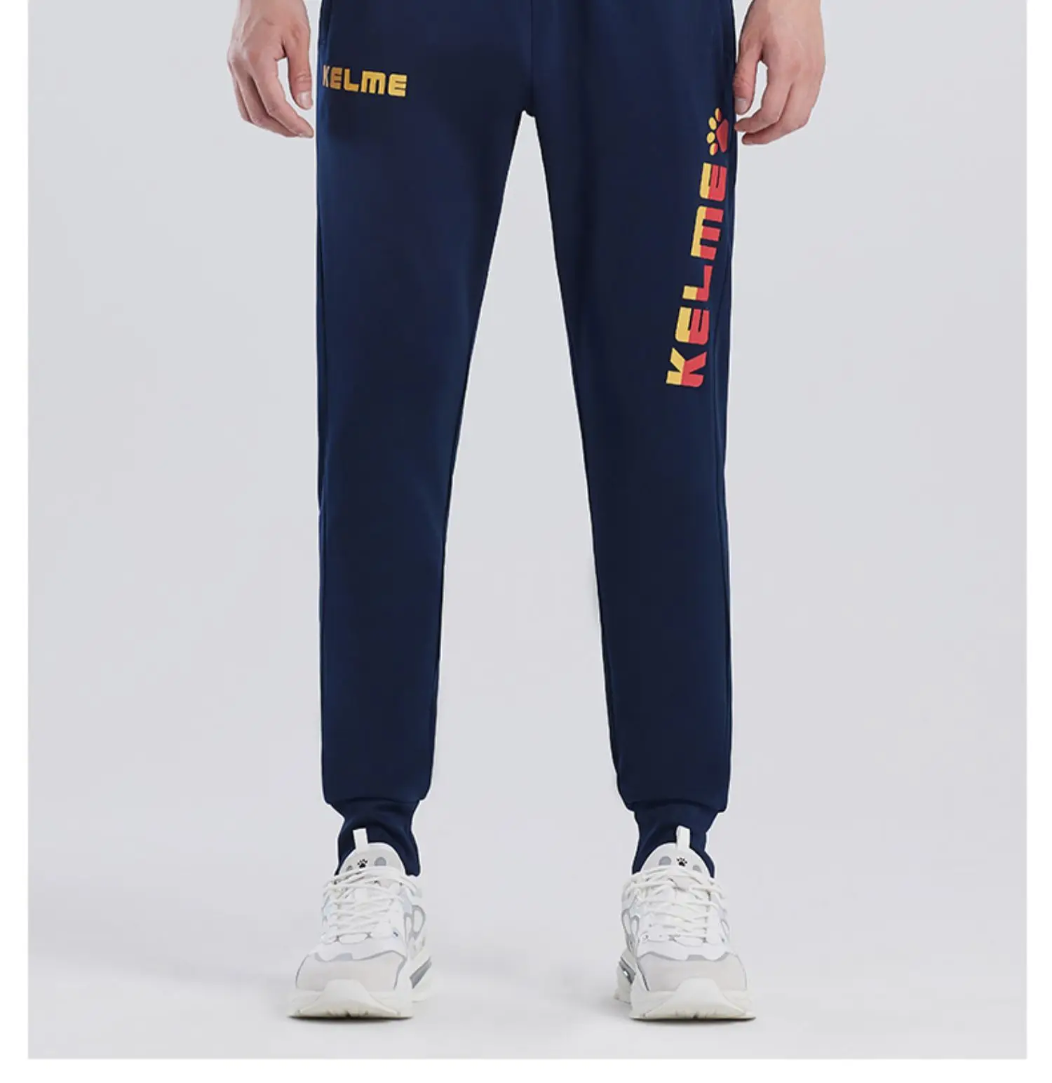 KELME Casual Sports Pants In Summer And Autumn Thin Breathable Knitted Leggings For Men And Women Contrast Printing 3881350-1
