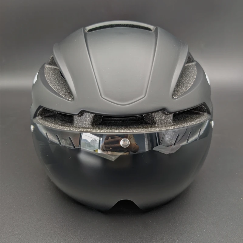 GUB Bicycle Helmet XXL 61-65 With Rechargeable LED Light Removable Len Cycling Road Ultralight Aero Safely Cap Capacete Ciclismo
