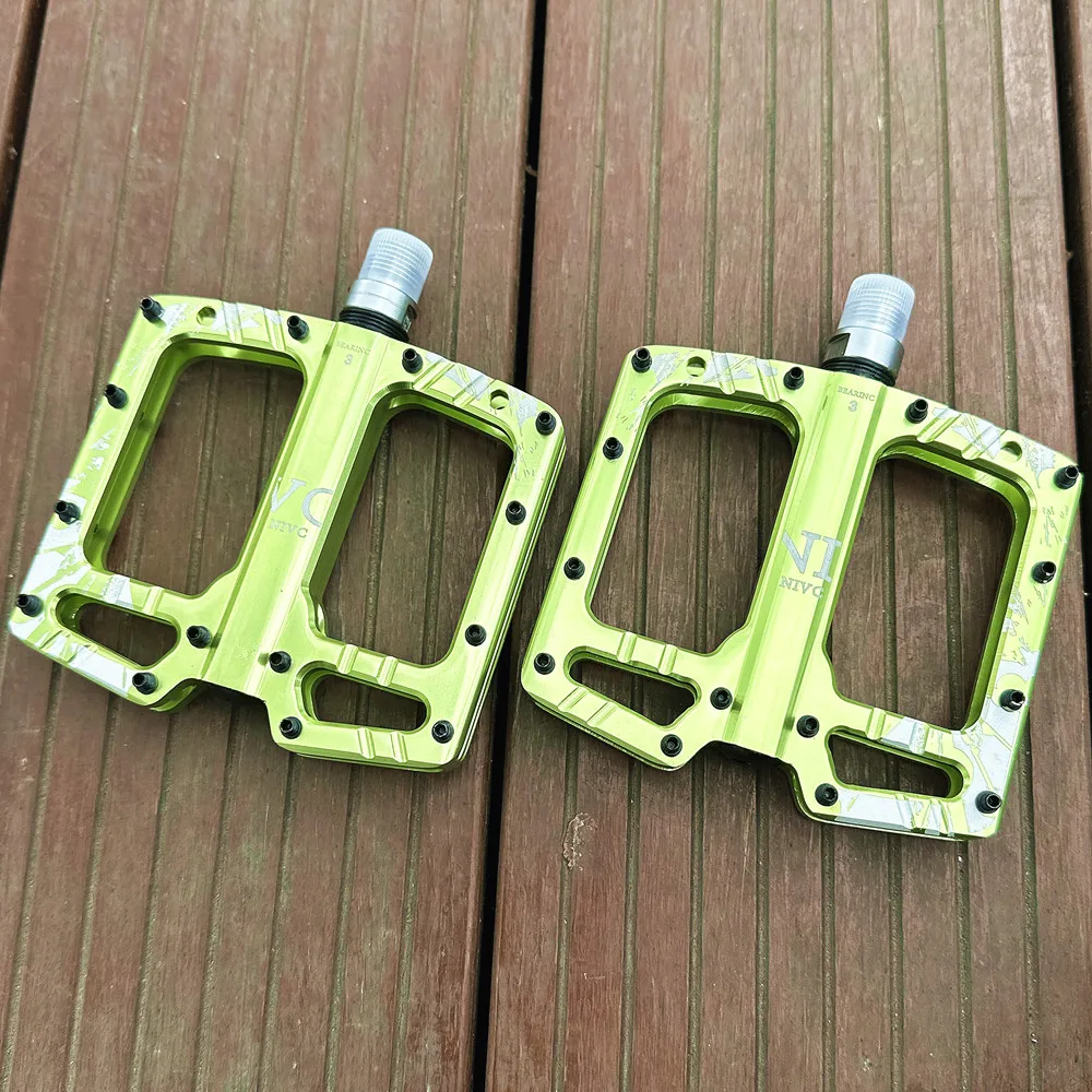 High Strength Mountain Bike Pedals CNC Aluminum Alloy Polished Hollow Thickened Flat 3 Bearing Non-slip Bicycle Pedals