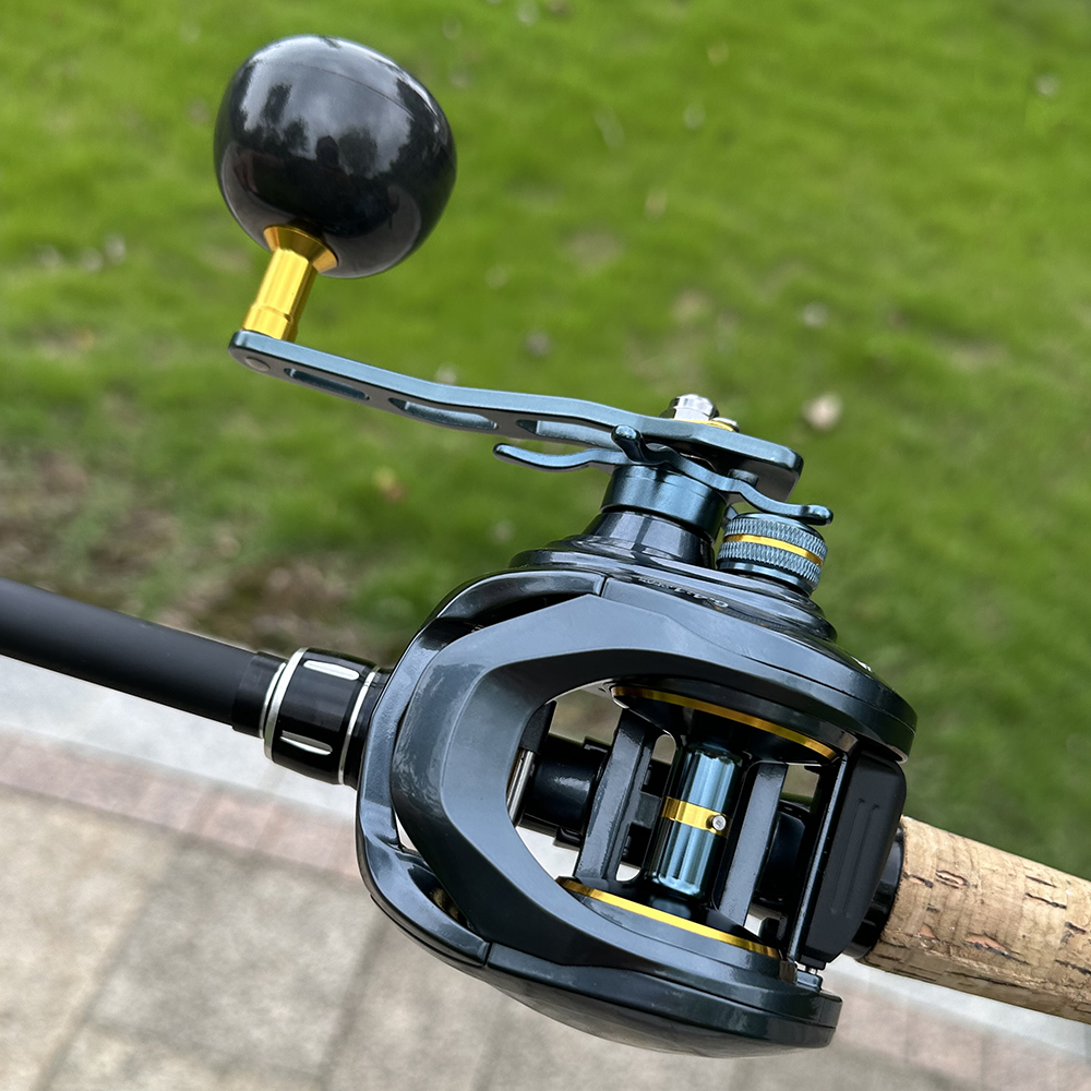 Large Capacity Baitcasting Reel 15KG Max Drag 8+1 Bearings Gear Ratios 6.4:1 Carbon Frame Freshwater Saltwater Fishing Reels
