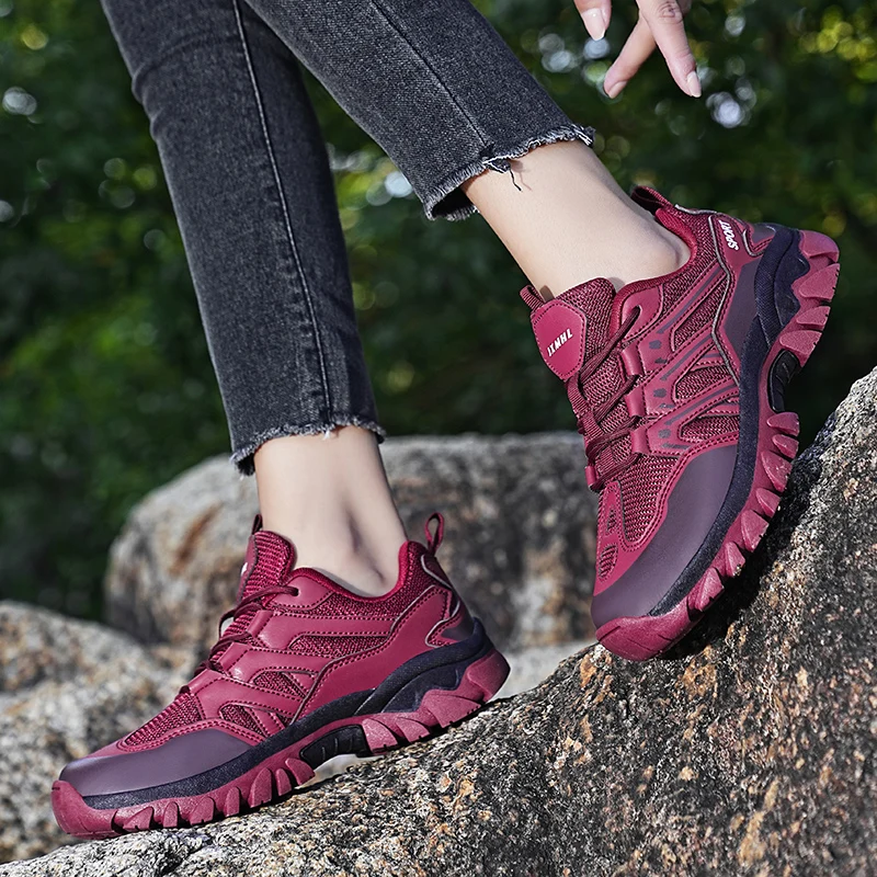 HIKEUP Men‘s Outdoor Hiking Shoes Spring New Breathable Comfortable Anti-collision Toe Cap Style Couple's Mountaineering Shoes