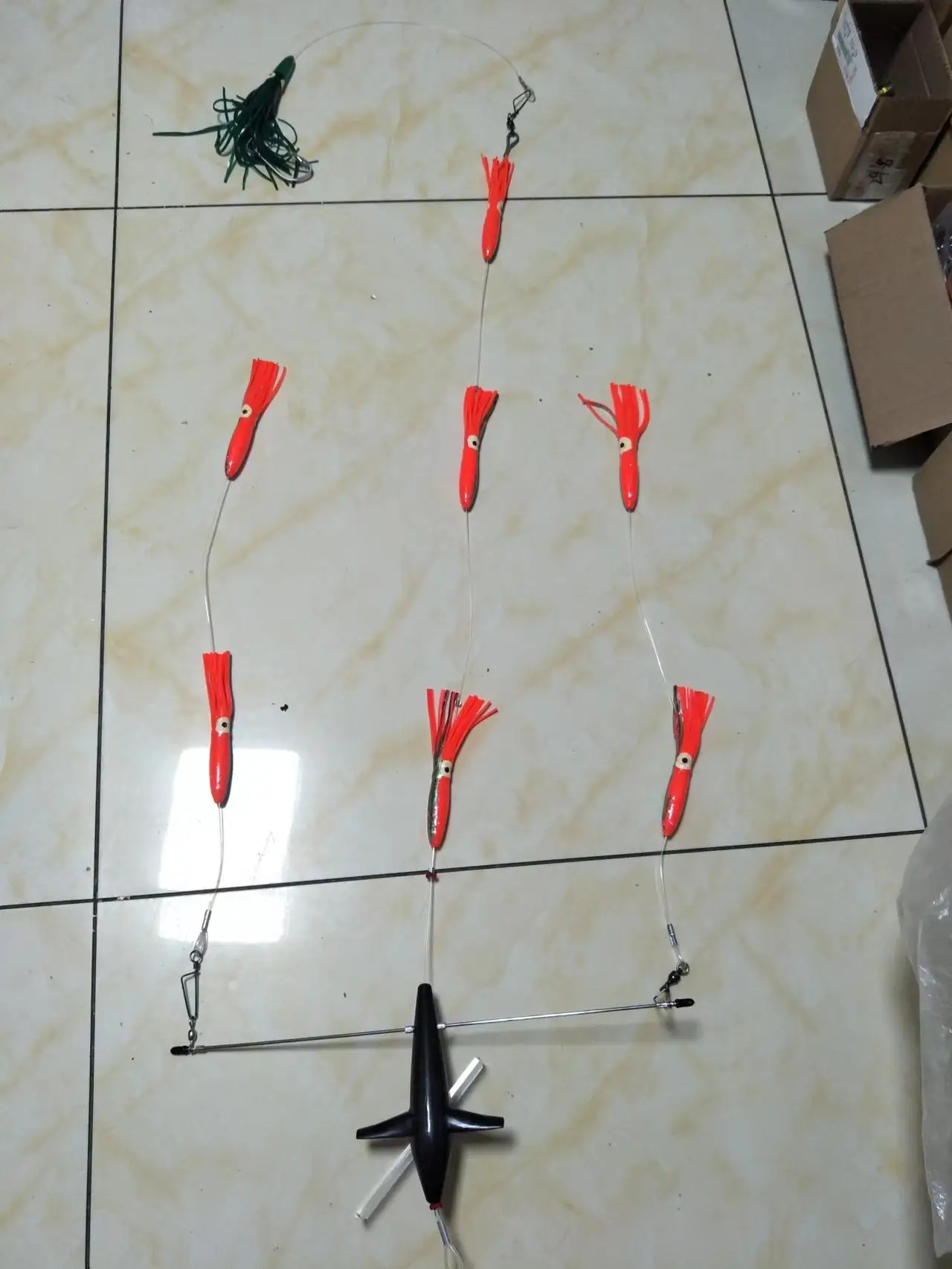 18' Stainless Steel Splashbar Rudder Spreader Bars with 7' Premium Marlin Tuna Teaser Bird and 6' Octopus (Right Direction)