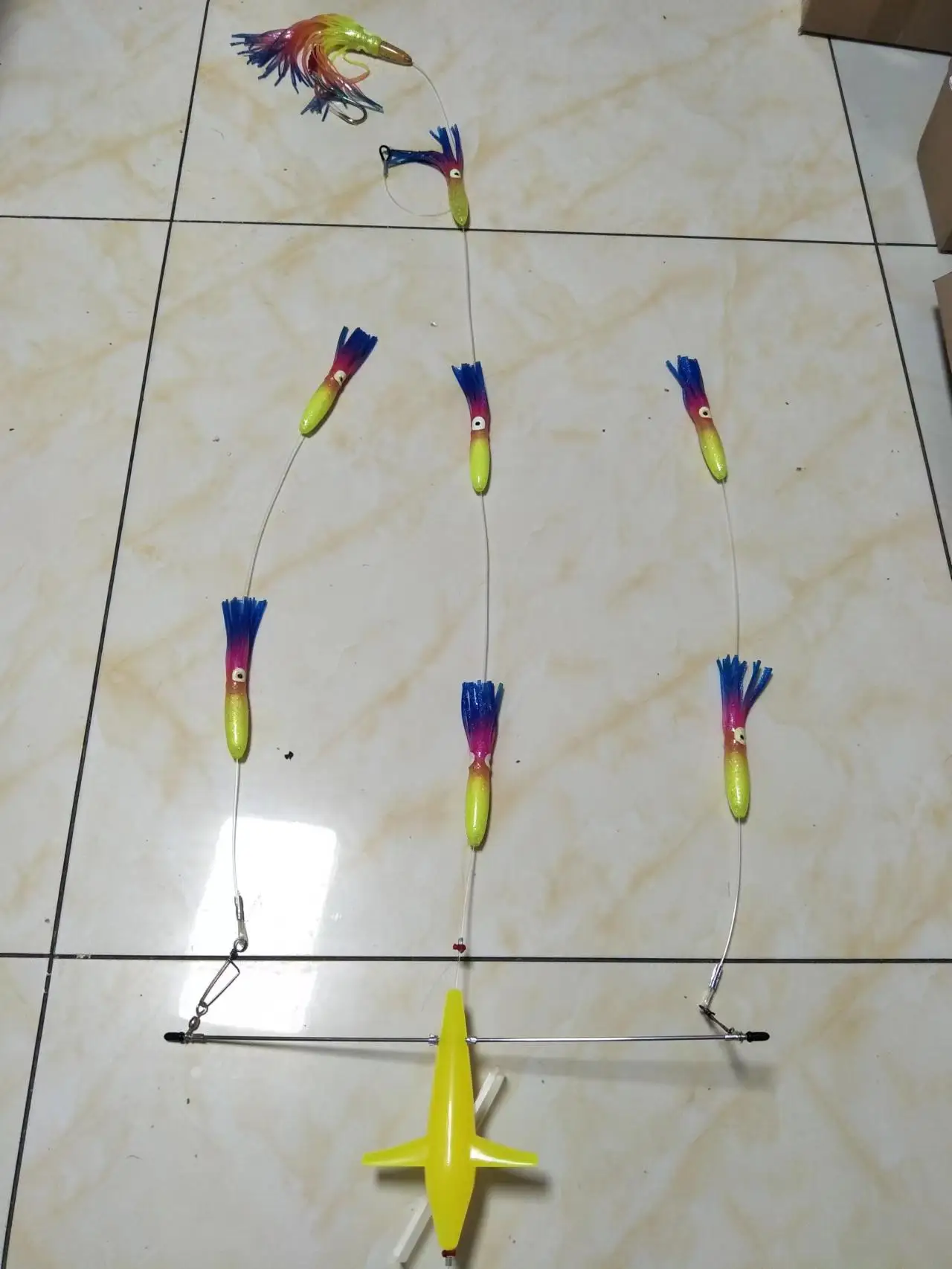 18' Stainless Steel Splashbar Rudder Spreader Bars with 7' Premium Marlin Tuna Teaser Bird and 6' Octopus (Right Direction)