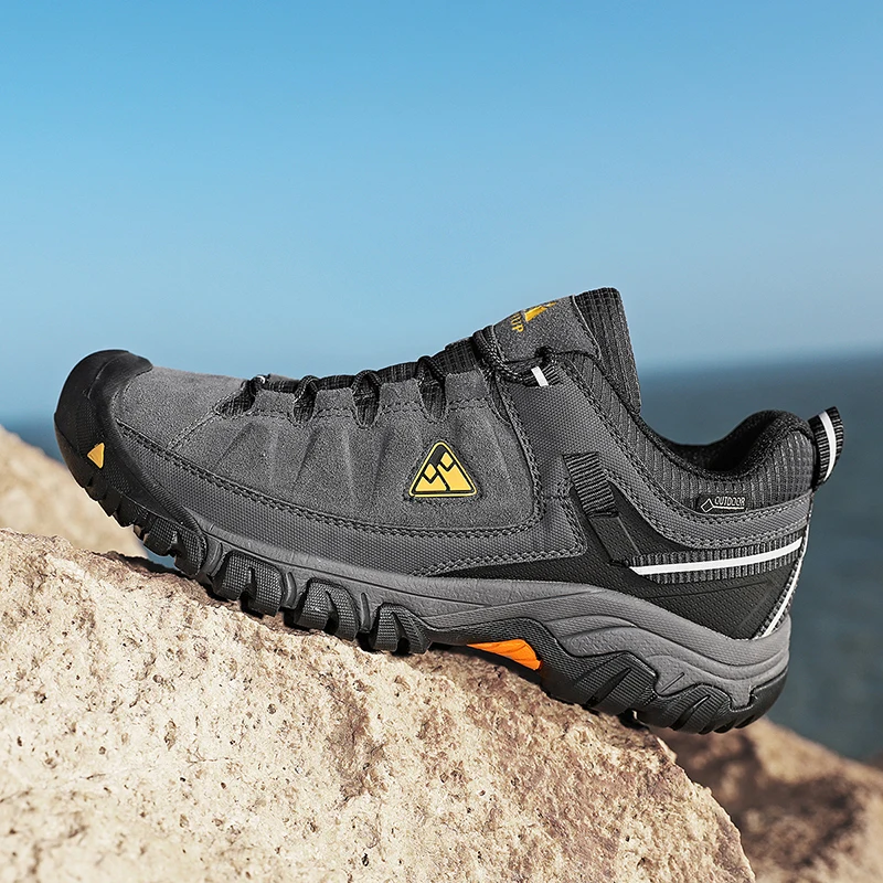 HIKEUP New Men Hiking Shoes High Quality Durable Leather Climbing Shoes Outdoor Walking Sneakers Rubber Sole Factory Outlet