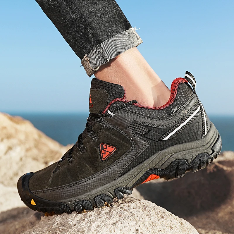 HIKEUP New Men Hiking Shoes High Quality Durable Leather Climbing Shoes Outdoor Walking Sneakers Rubber Sole Factory Outlet