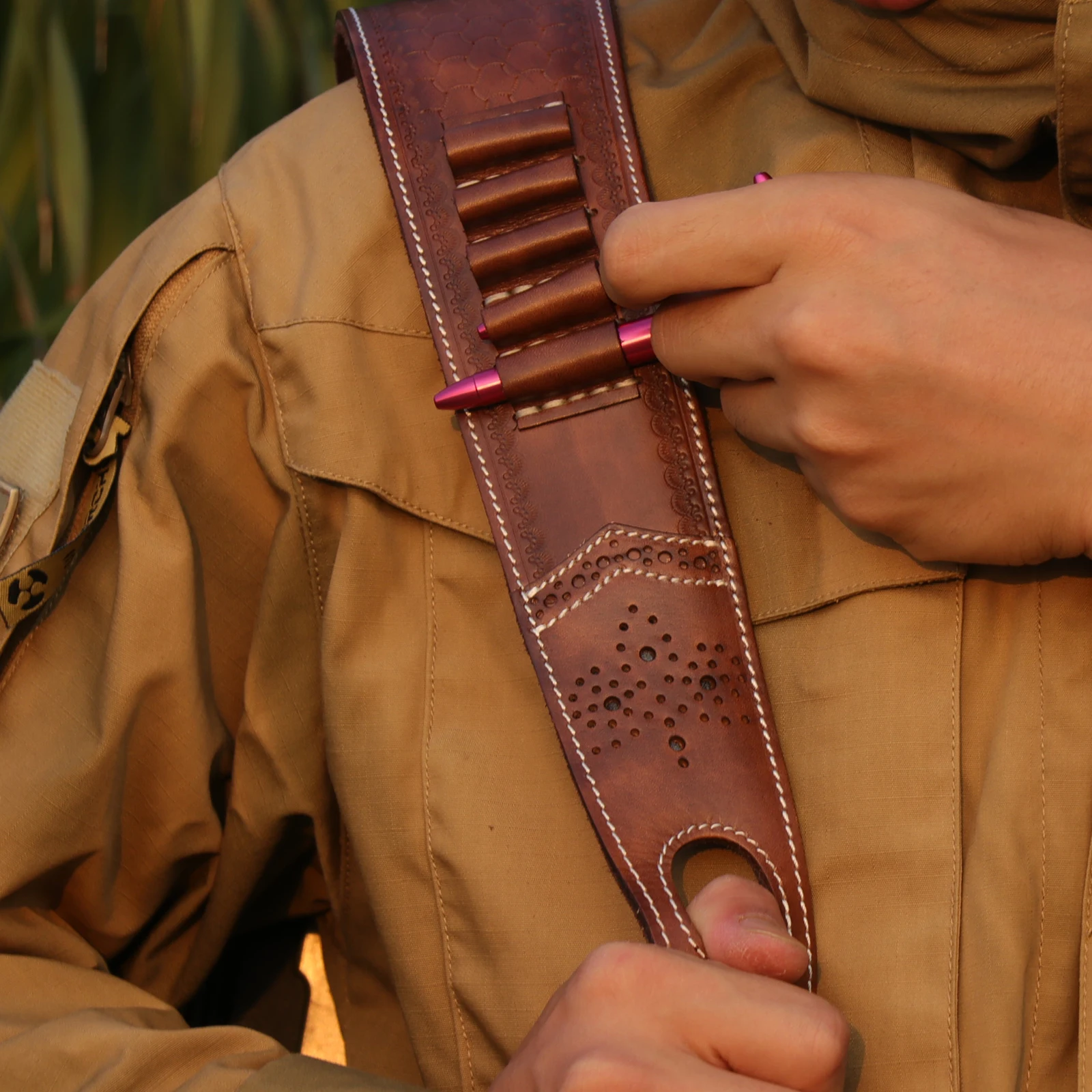 Tourbon Vintage Leather Ammo Holder Rifle Sling Adjustable Gun Shoulder Strap Cartridge Holder with Swivels Hunting Accessories