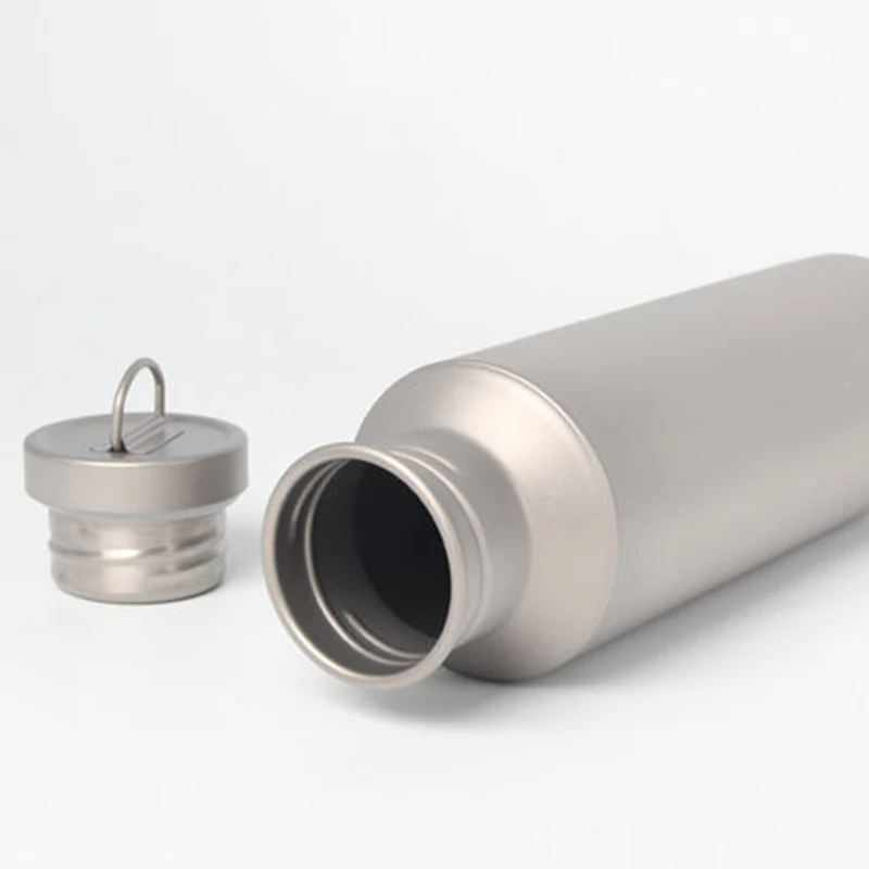 Keith Titanium Sports Bottle Non-toxic Bacteriostatic Flatware Outdoor Camping Hiking Travel Tableware Bottle Single Wall 700ml