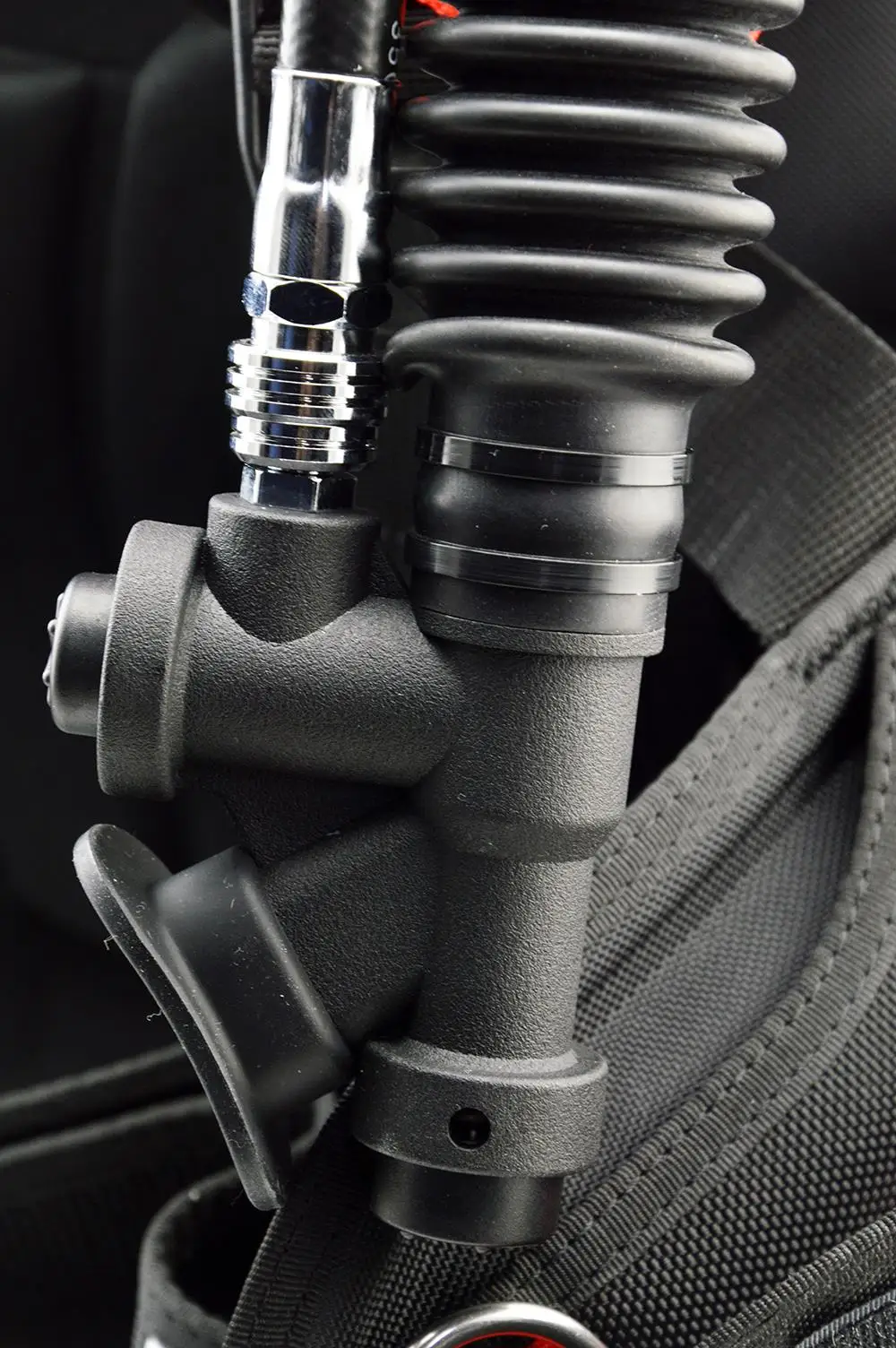 2026 New Summer Durable Power BCD Standard 1 inch Inflator Buoyancy Compensator Scuba Diving BCD 45-Degree Oral Power Inflator