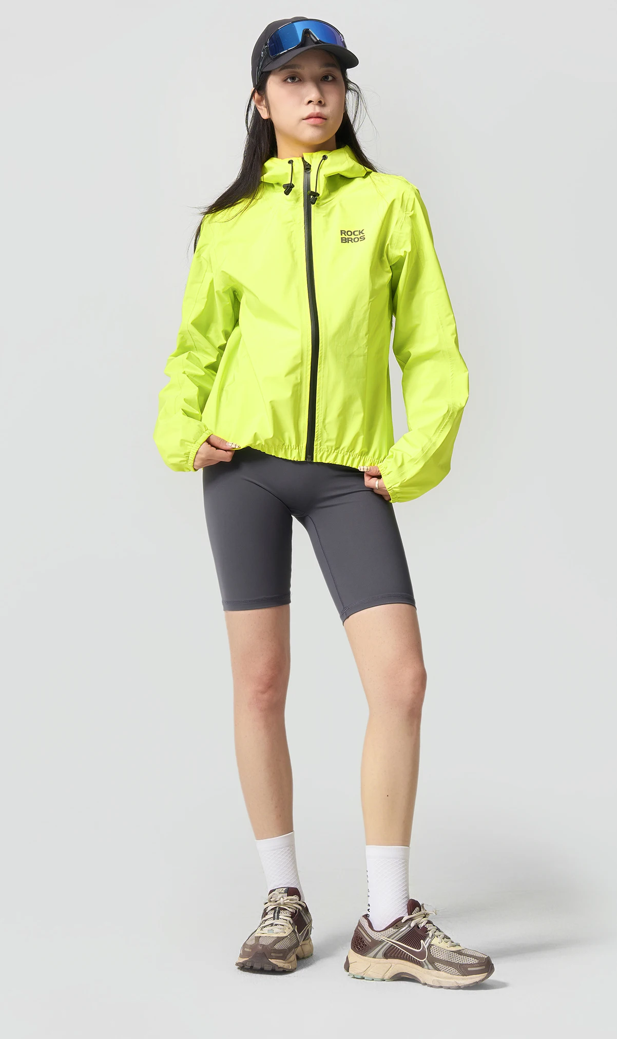 ROCKBROS Cycling Raincoat Hooded Jacket Waterproof Breathable Leisure Coat Trekking Men Women Outdoor Sports Clothing Raincoat