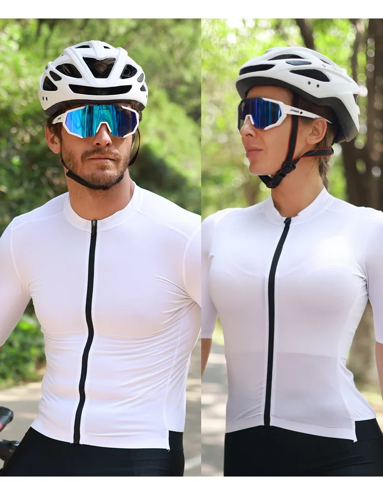 X-TIGER Cycling Helmet LED Tail Light Breathable One-piece Mountain Road Sports Bicycle Helmet Rechargeable with Brim Design