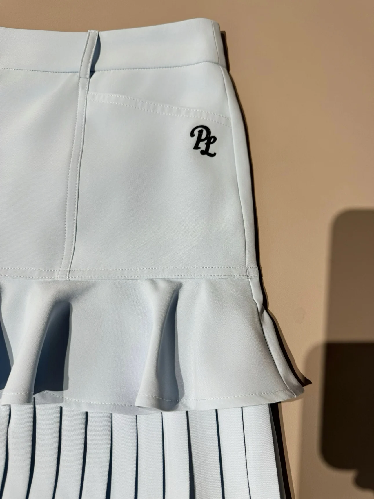 PL New Golf Clothes Women Ruffle Sleeveless V-Neck T-shirt Ladies Fly Sleeve Slim Tank Top High Waist Pleated Tennis Skirts Golf