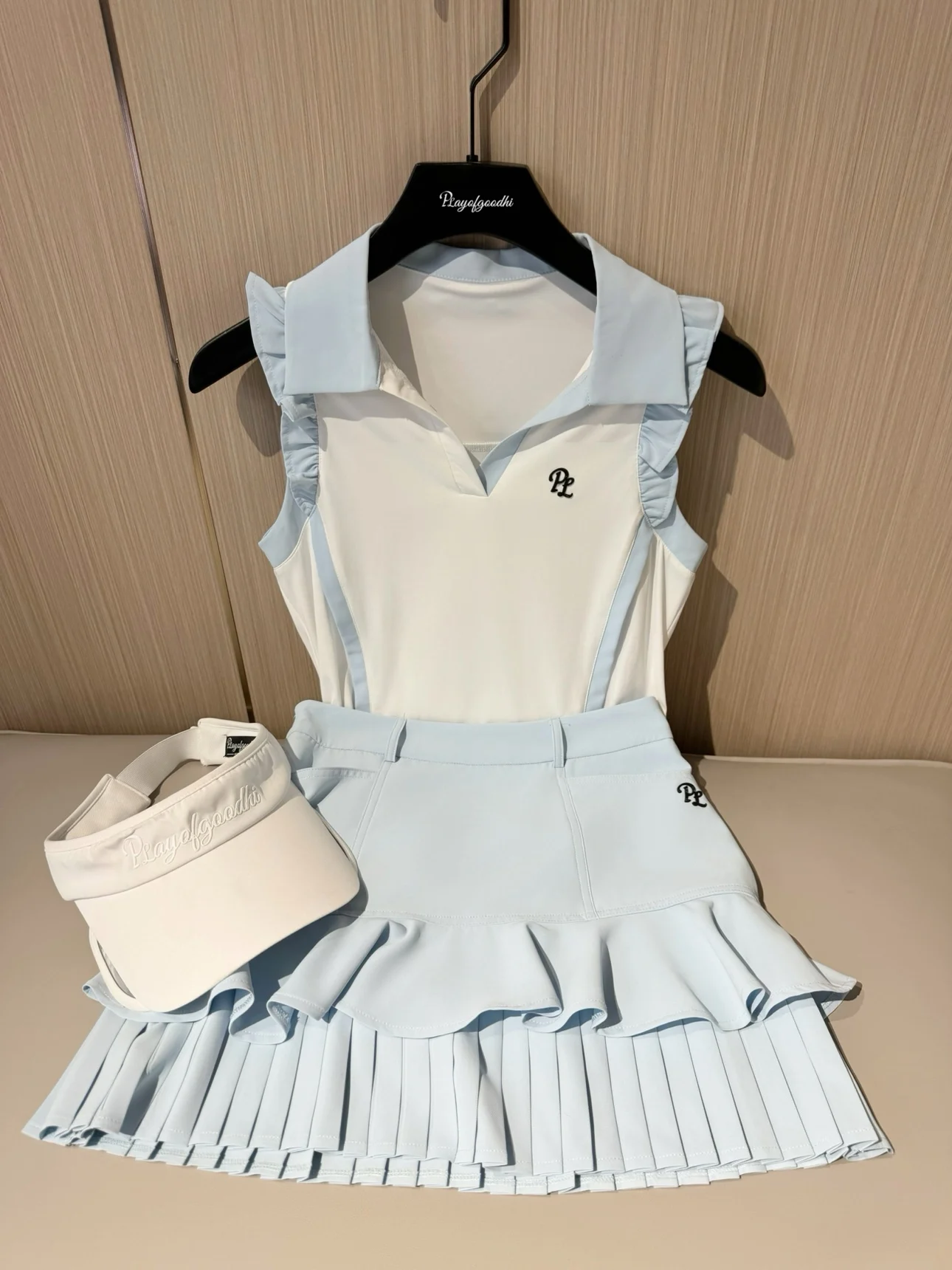 PL New Golf Clothes Women Ruffle Sleeveless V-Neck T-shirt Ladies Fly Sleeve Slim Tank Top High Waist Pleated Tennis Skirts Golf