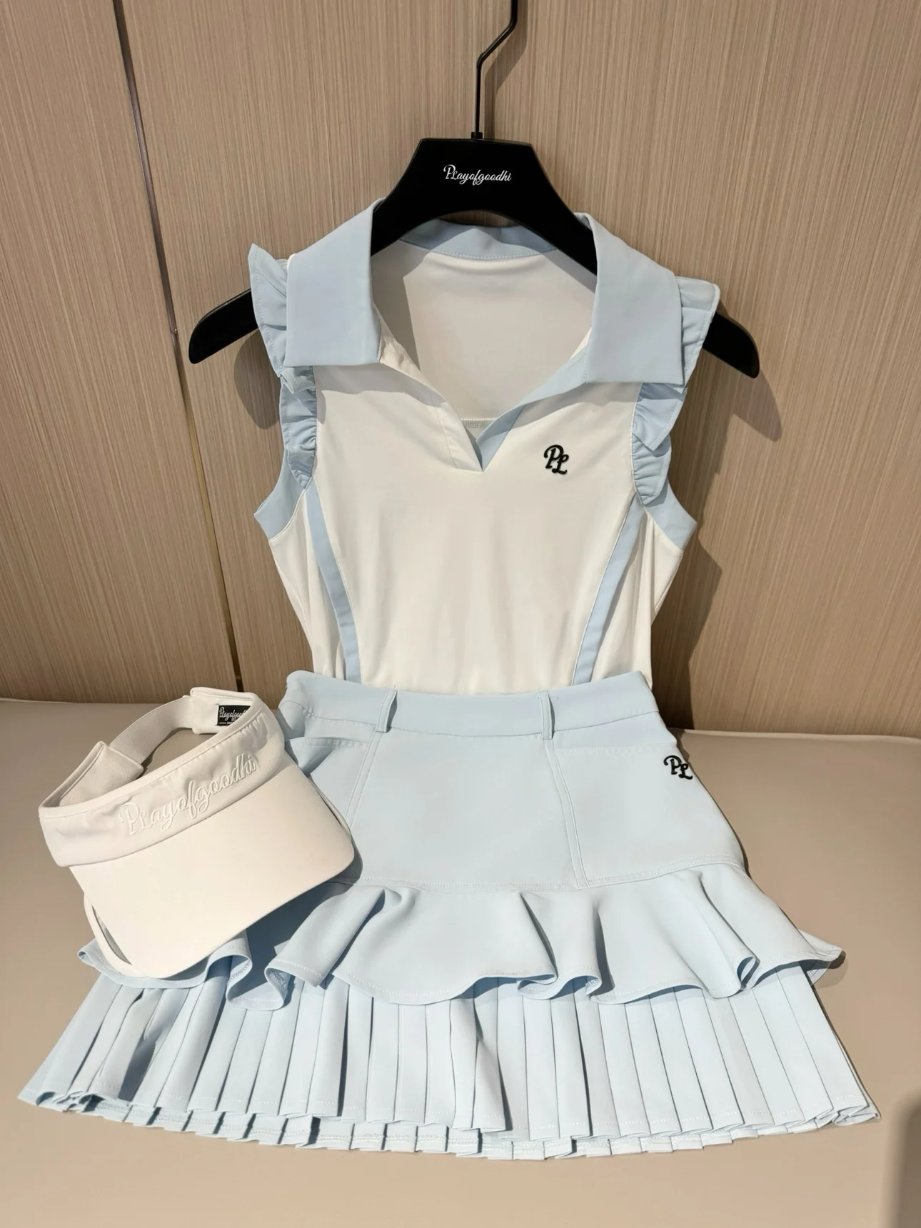 PL New Golf Clothes Women Ruffle Sleeveless V-Neck T-shirt Ladies Fly Sleeve Slim Tank Top High Waist Pleated Tennis Skirts Golf