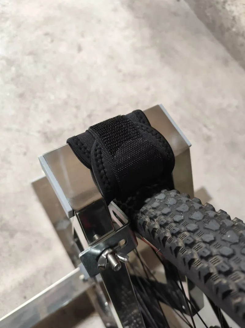 Mountain Bike Head-up Practice Shelf Rear Roller Skating and Rear Wheel Riding Balance Training Bicycle Trainers Bicycle Parts