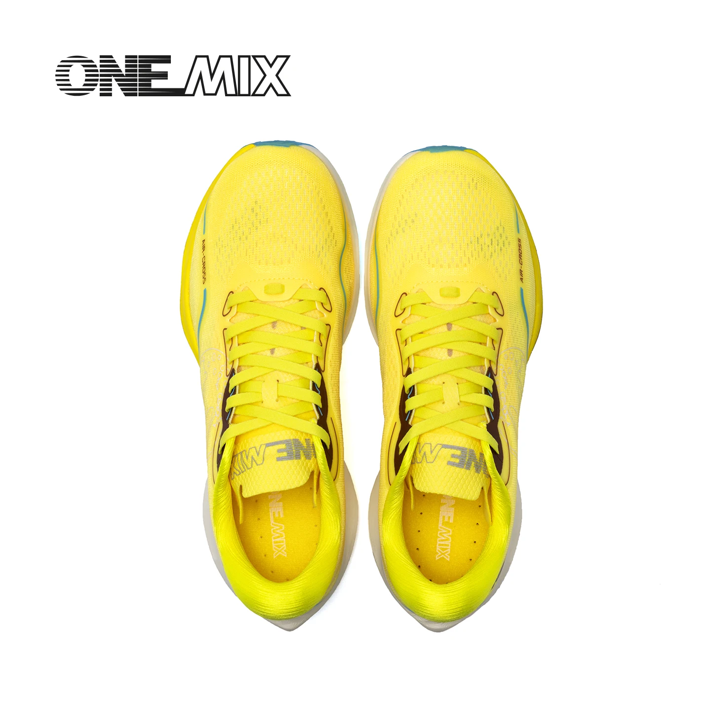 ONEMIX New Man Carbon Board Running Shoes Shock Absorption High Elasticity Breathable Sports Shoes for Comprehensive Training