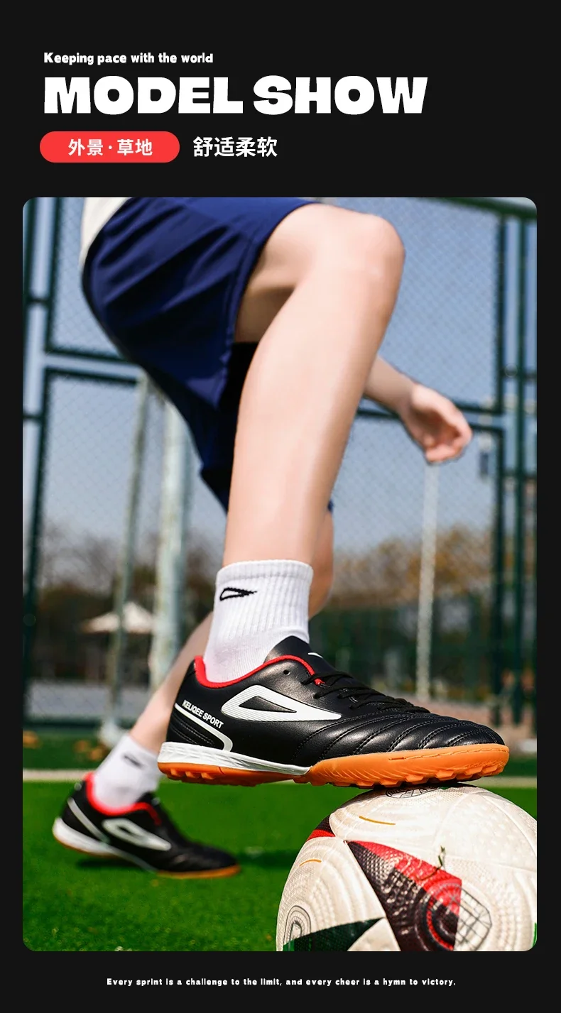 Men Football Boots Professional Original Resistant Comfortable Football Shoes Turf Studded Male Indoor Casual Match Soccer Shoes