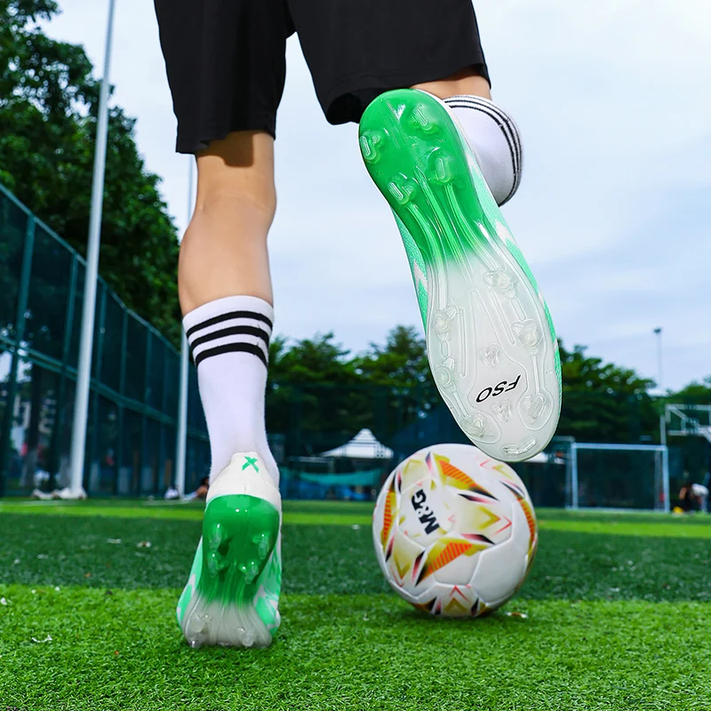 8850 High Quality Mens Football Boots F50 FG/TF Training Studded Fast Soccer Cleats Boys Long Spikes Non Slip Football Shoes