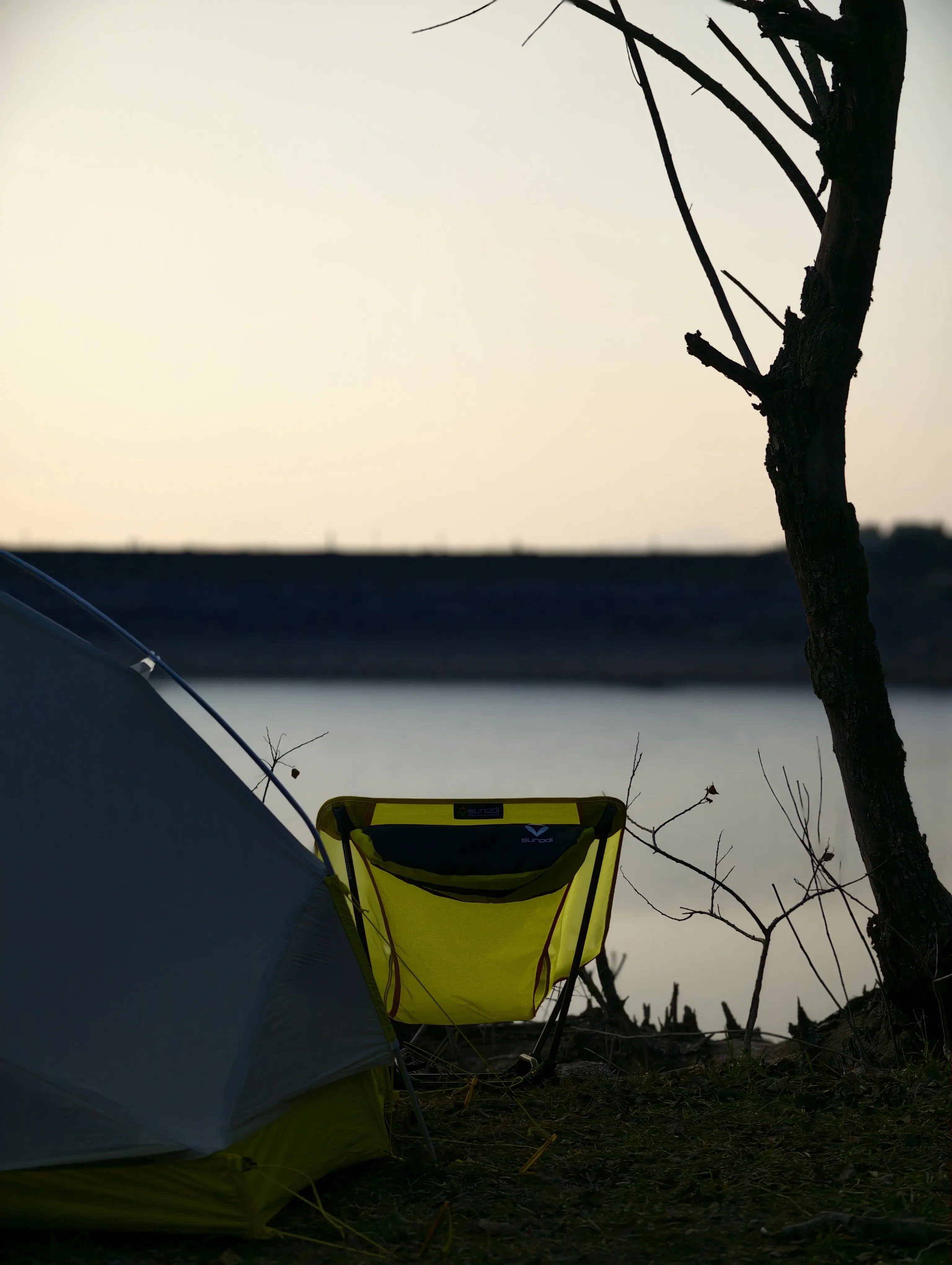 Portable Off Ground Folding Moon Chair 580g Aluminum Alloy Camping Beach Fishing Stool Ultralight Outdoor Travel Seat 100kg Load