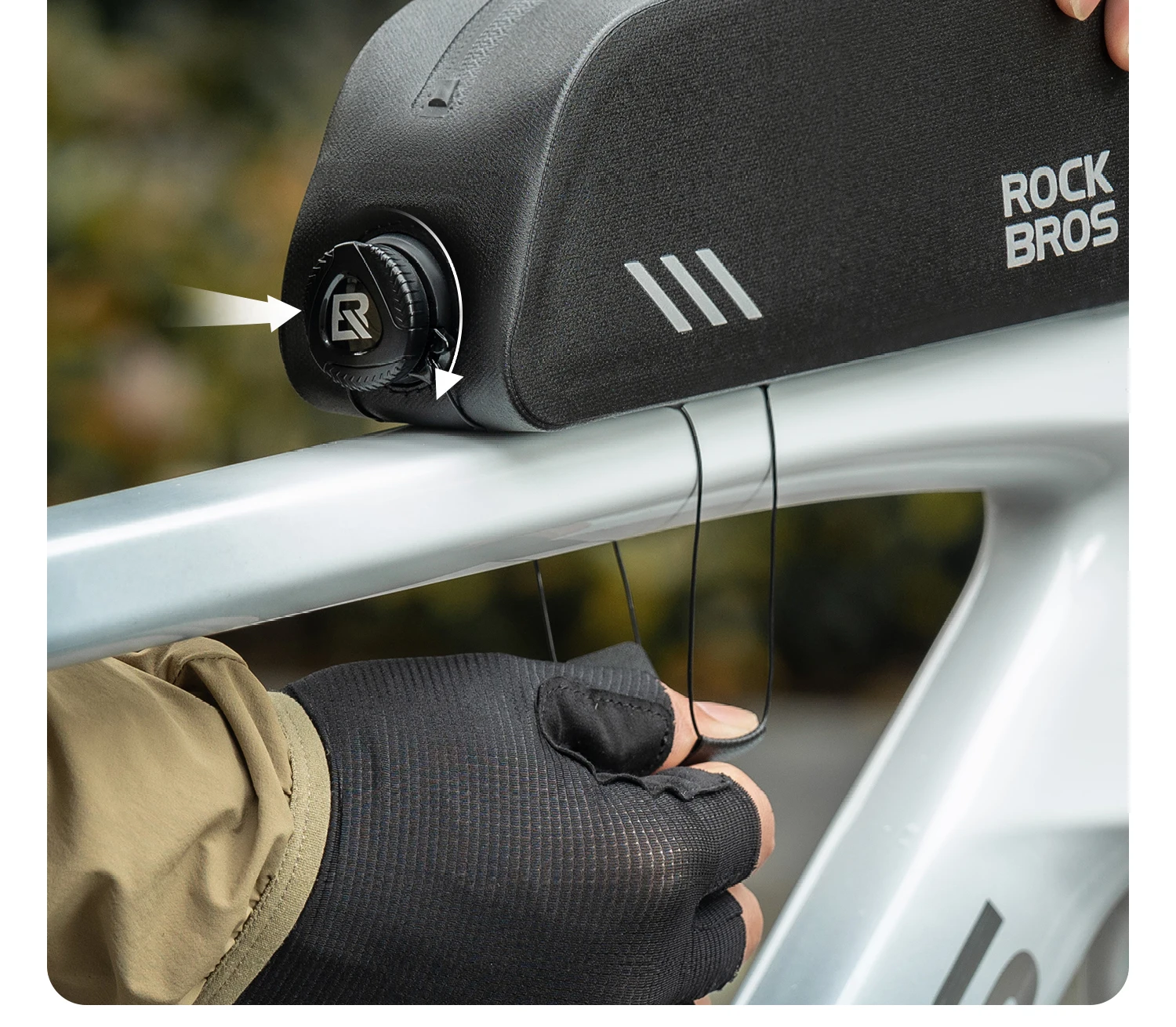 ROCKBROS Bicycle Top Tube Bag Lightweight Waterproof 0.9L Capacity Bag Item Storage Tools Bag Bike Frame Bag Bike Accessories