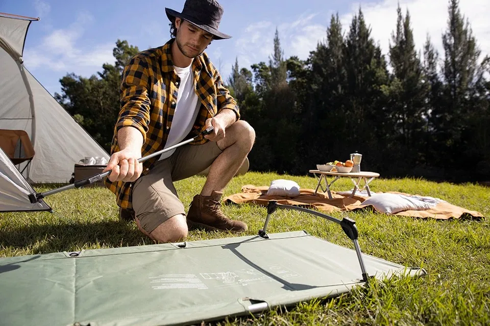 Naturehike Xjc05 Camping Bed 1 Person Easy Build Folding Bed Portable 150Kg Load Fold Up Bed Outdoor Light Travel Sleeping Cot
