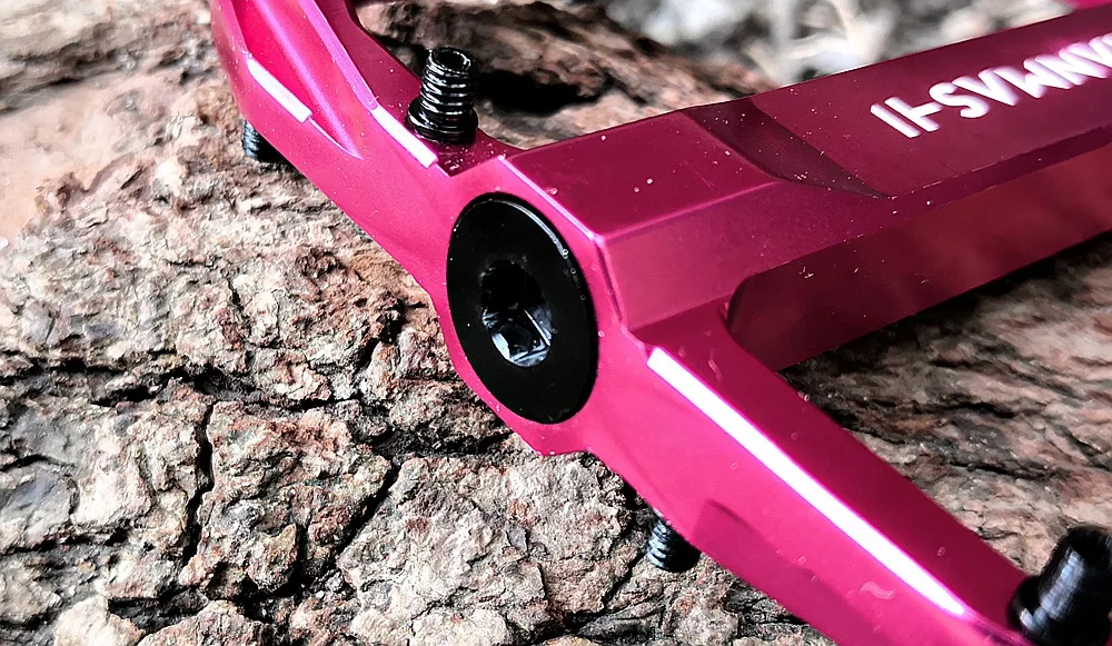 SHANMASHI DH Mountain Bike Wide Big Comfort Pedal 3 Bearing Aluminum Alloy Mtb Downhill Bicycle Pedal