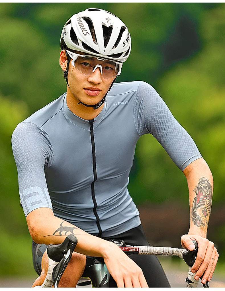 INBIKE Summer Short Sleeve Bicycle Jersey Man Road Cycling Jersey Clothes For Men MTB Mountain Bicycle Sportswear Male Clothing