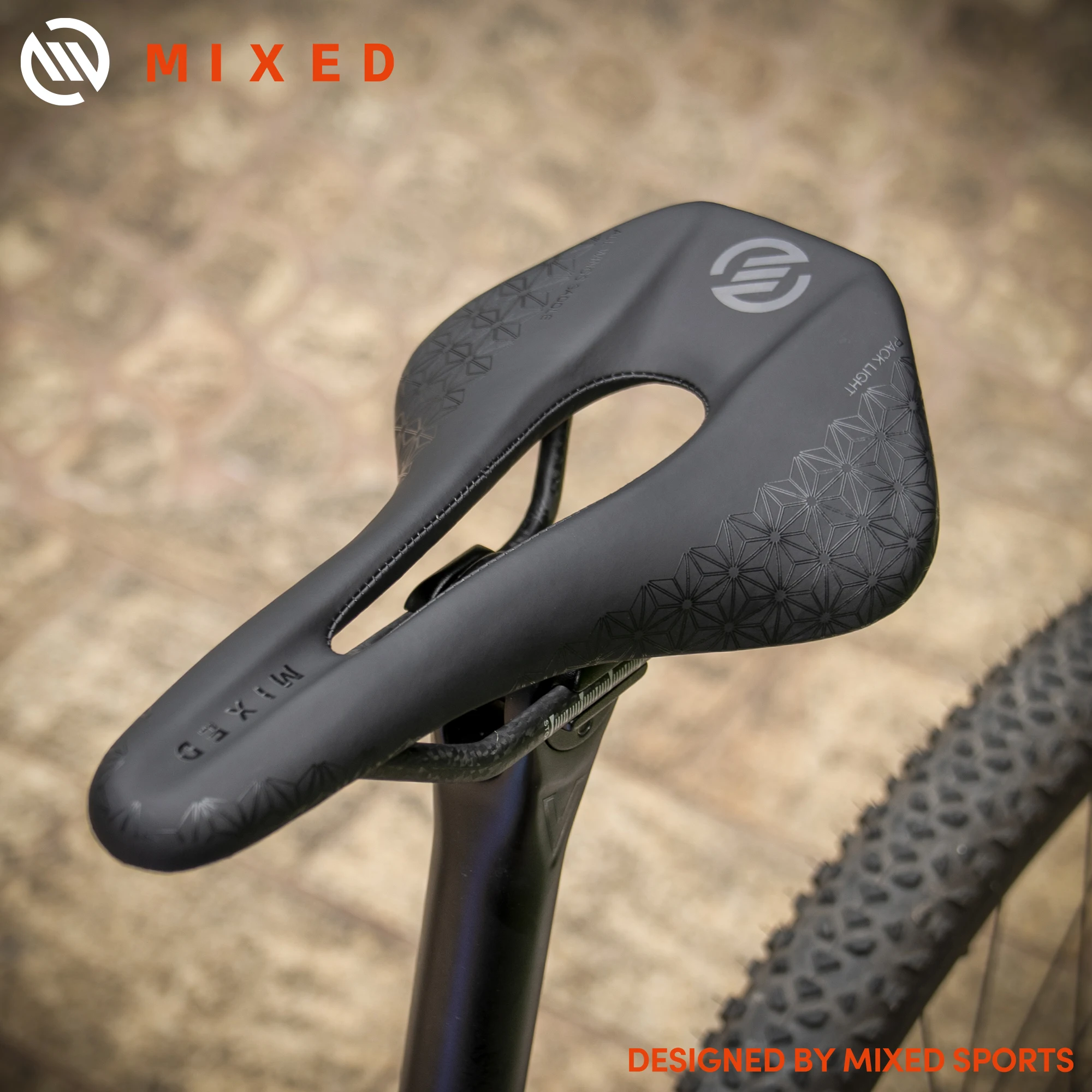 MIXED Full Carbon Fiber 5D Ultra Pack Light Weight Bike Saddle 143mm 135g for Road MTB Mountain Bicycle Carbon Seats