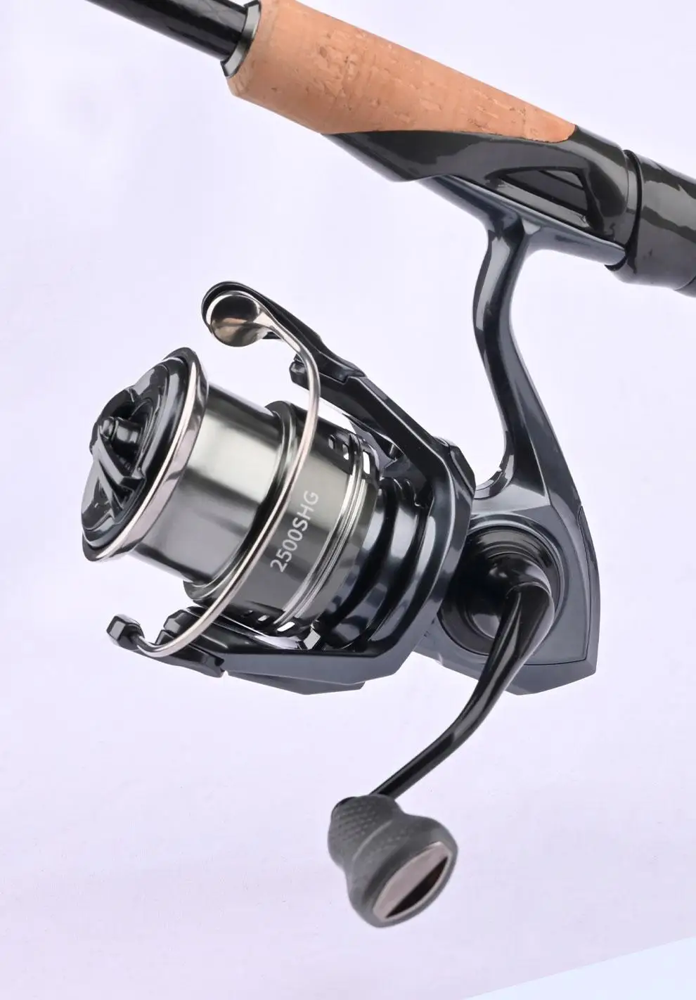 DMK Collar PIONEER ELITE 6.4：1 Spinning Fishing Reels 197g Magnesium Alloy Body 9KG Brake Spinning Fishing Reels
