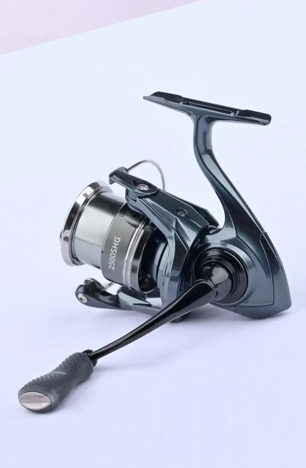 DMK Collar PIONEER ELITE 6.4：1 Spinning Fishing Reels 197g Magnesium Alloy Body 9KG Brake Spinning Fishing Reels