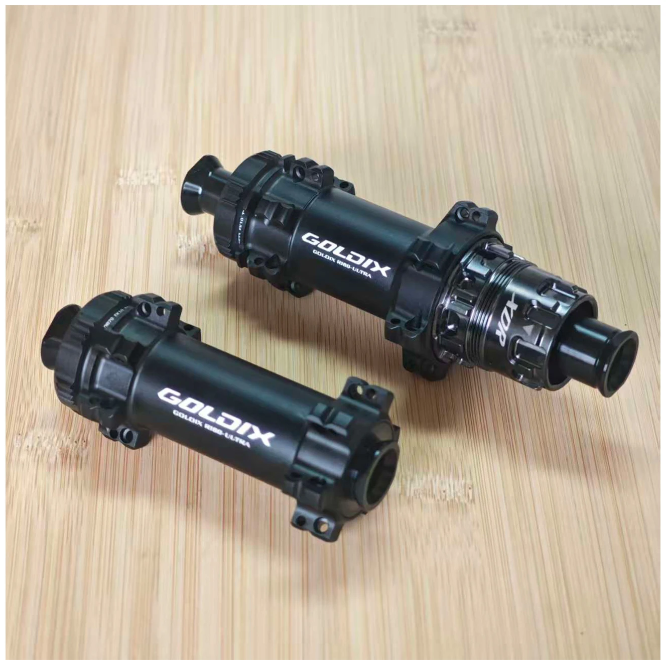 GOLDIX R180ULTRA Ultralight Road Bike Hub 210g 24H 30T Ratchet TPI Bearings Center Lock Disc Brake HG XDR Freehub Thru Axle Hubs