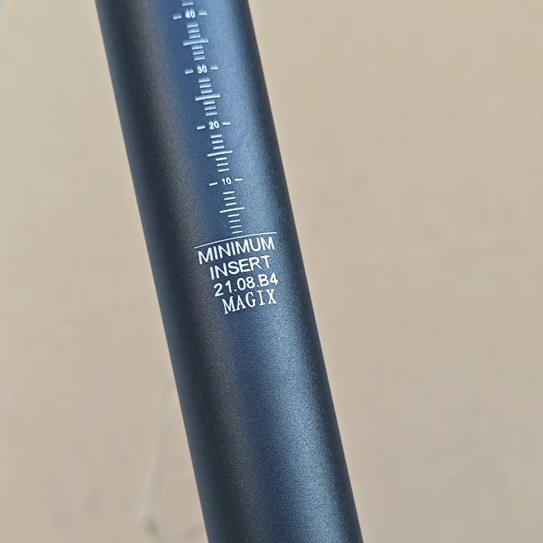 D-FUSE Aluminum Alloy Seat Tube Mountain Road Bike D Shape Seat Post DEEY ESCAPE Saddle Seat Tube for GIANT Bike