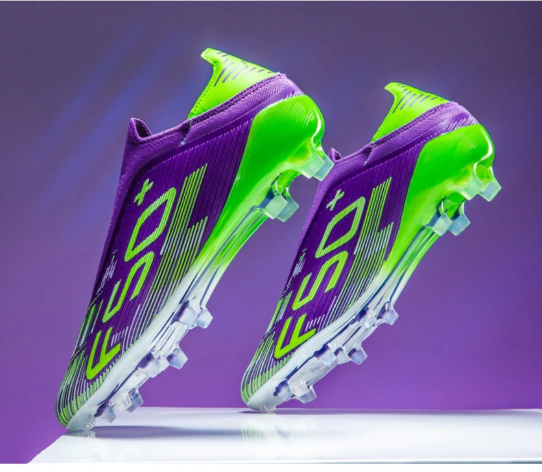 New Men's Football Boots Cleats Indoor Turf Futsal Grass Ultralight Sport Professional Soccer Shoes Comfortable Adult Non-Slip