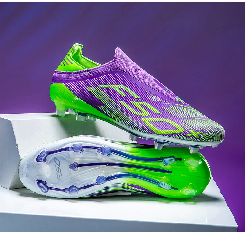 New Men's Football Boots Cleats Indoor Turf Futsal Grass Ultralight Sport Professional Soccer Shoes Comfortable Adult Non-Slip