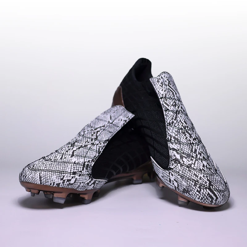 High Quality Mens Soccer Shoes F50 Training Non-Slip Turf Soccer Cleats Boys TF/FG Football Sneakers Chuteira Campo 39-45