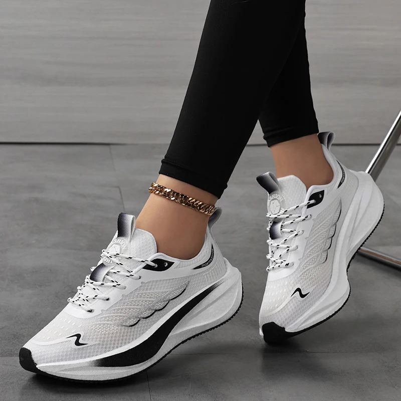 New Women's Mesh Breathable Casual Sports Shoes Running Shock Absorption Heightening Shoes Soft Sole Comfortable Korean Travel S