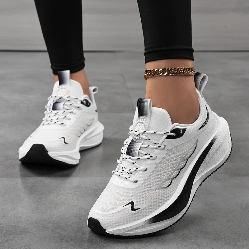 New Women's Mesh Breathable Casual Sports Shoes Running Shock Absorption Heightening Shoes Soft Sole Comfortable Korean Travel S