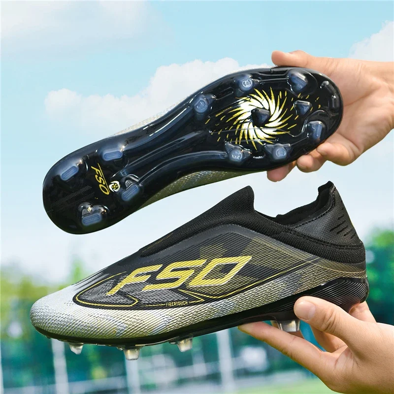New Men Football Boots Breathable High-quality Sports Shoes Ultralight Soccer Shoes High Ankle Futsal Non-Slip Outdoor Match