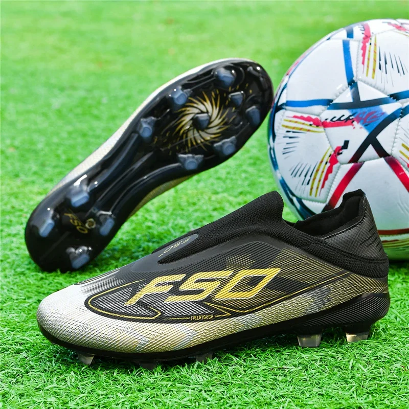 New Men Football Boots Breathable High-quality Sports Shoes Ultralight Soccer Shoes High Ankle Futsal Non-Slip Outdoor Match