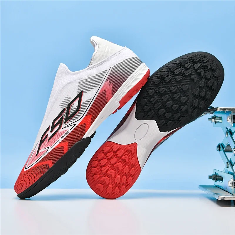 New Men Football Boots Breathable High-quality Sports Shoes Ultralight Soccer Shoes High Ankle Futsal Non-Slip Outdoor Match