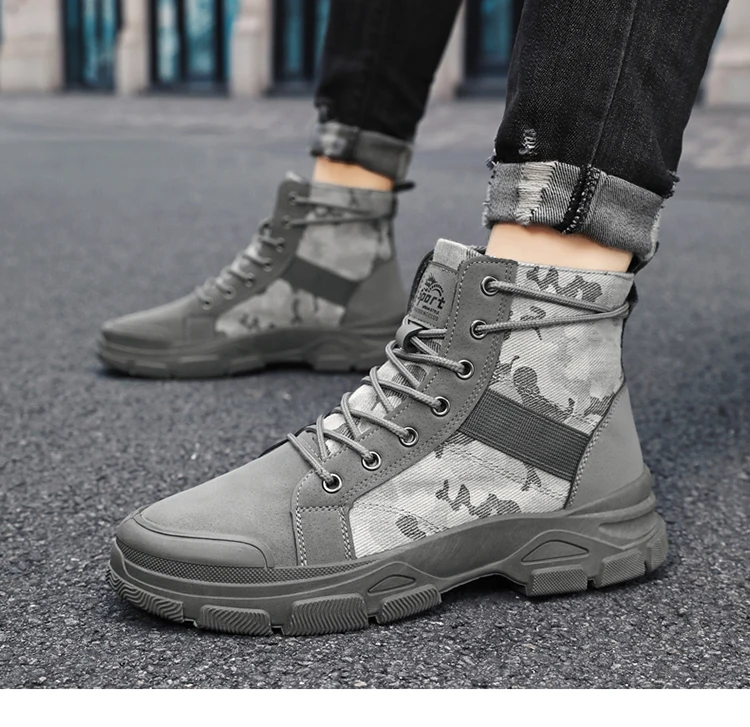 Military Boots for Men Autumn High Top Camouflage Desert Casual Flats Mens Boot Breathable Non Slip Work Shoes Zapatillas Hombre